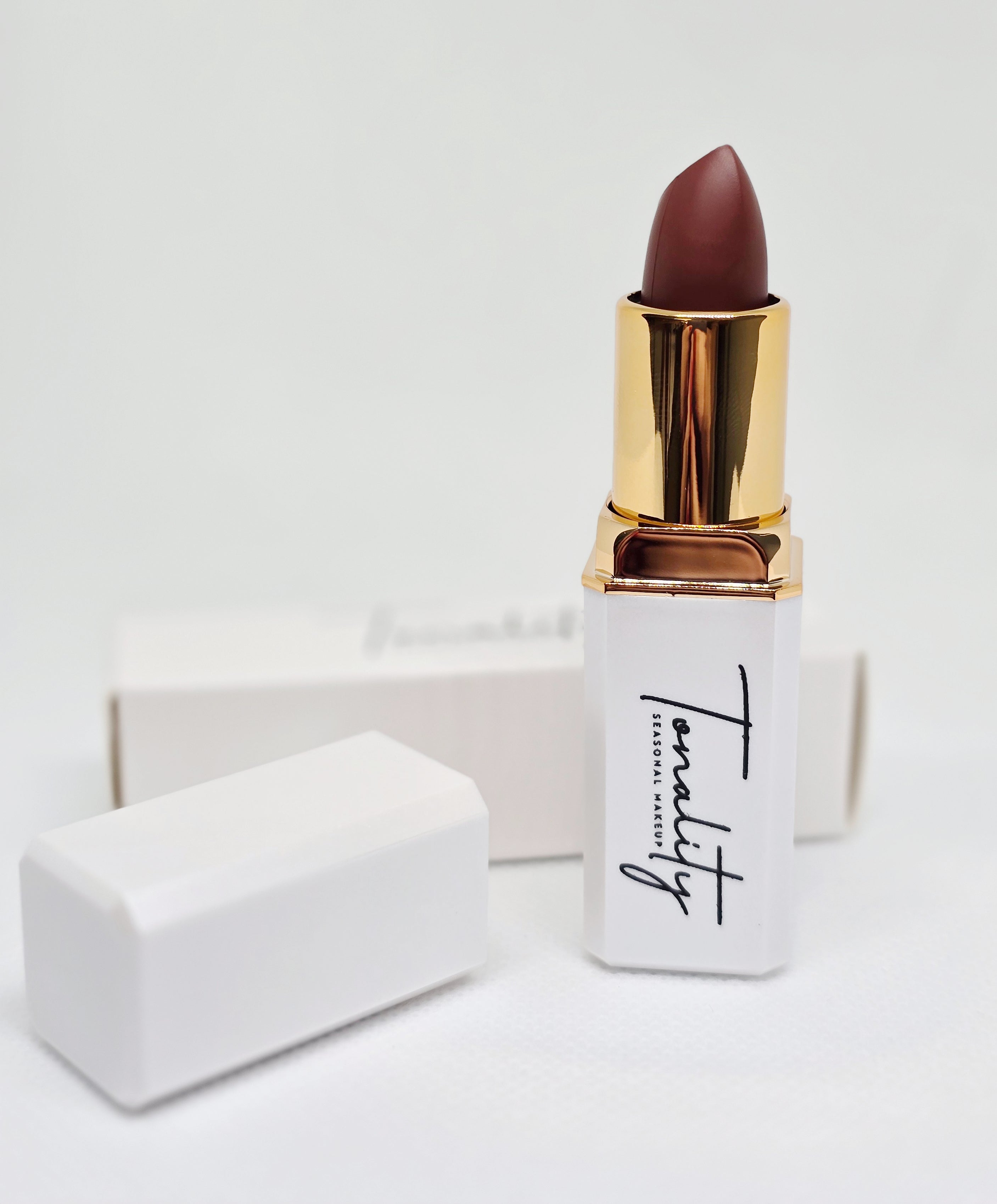 #5 Terra Rouge - Velvet Blur Lipstick