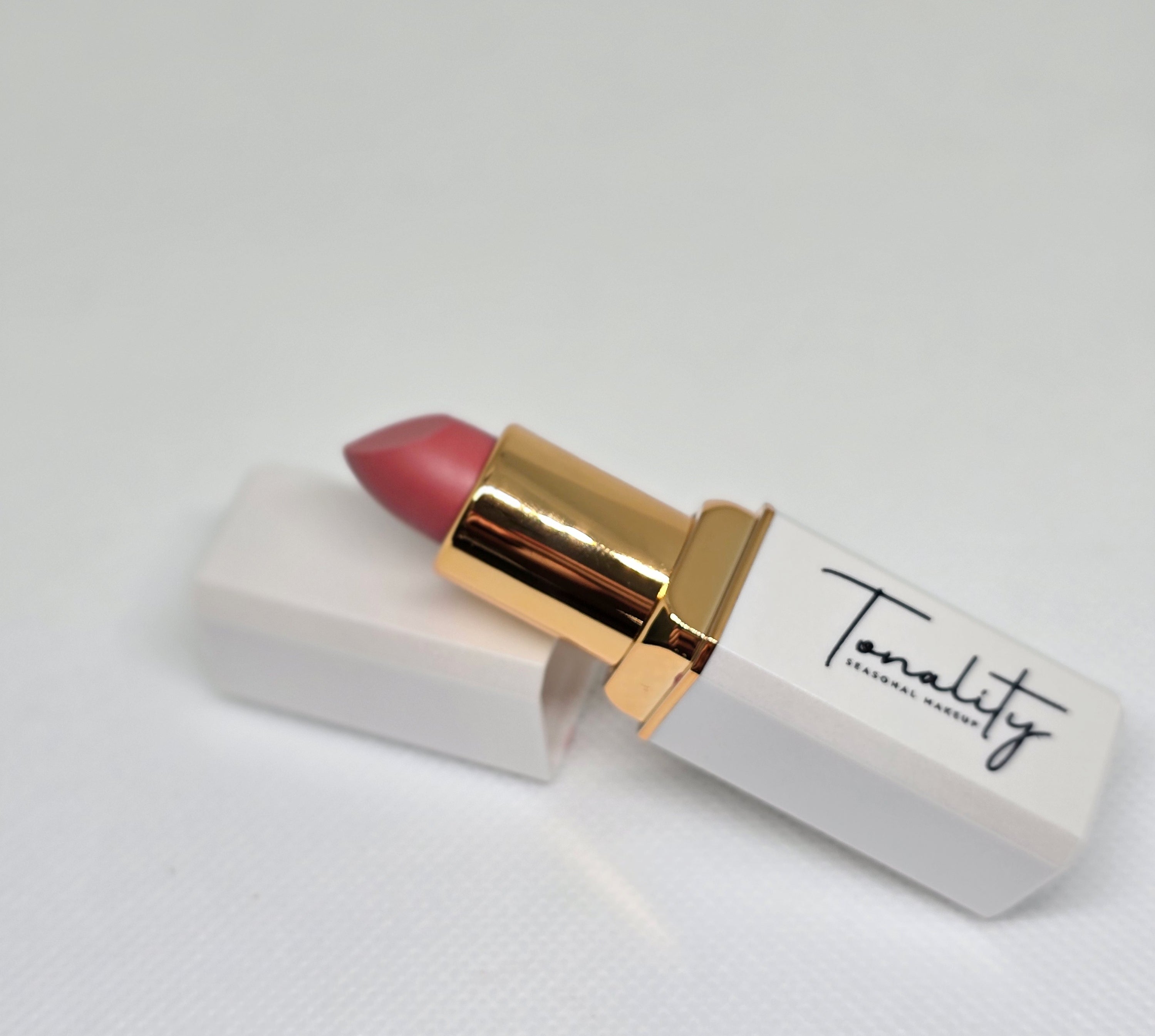 #19 Petal Glow - Velvet Blur Lipstick