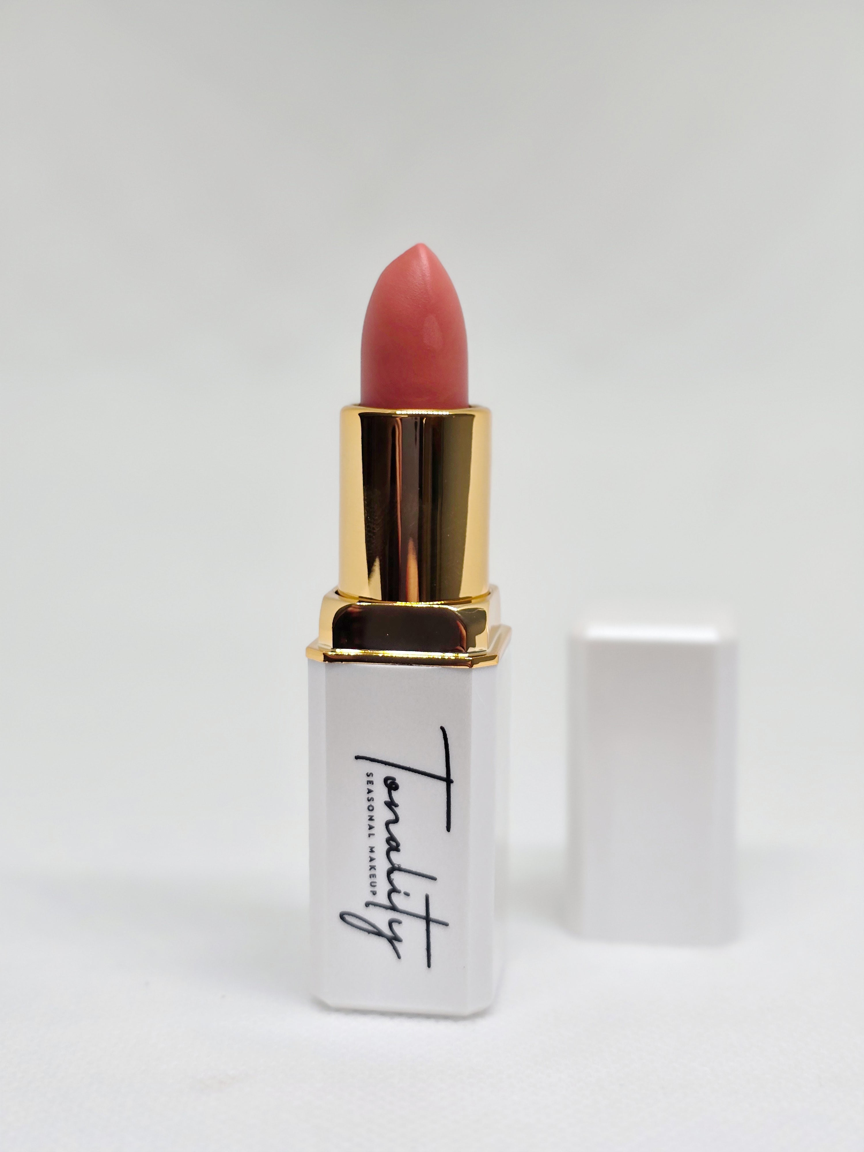 #20 Toasted Terracotta - Velvet Blur Lipstick