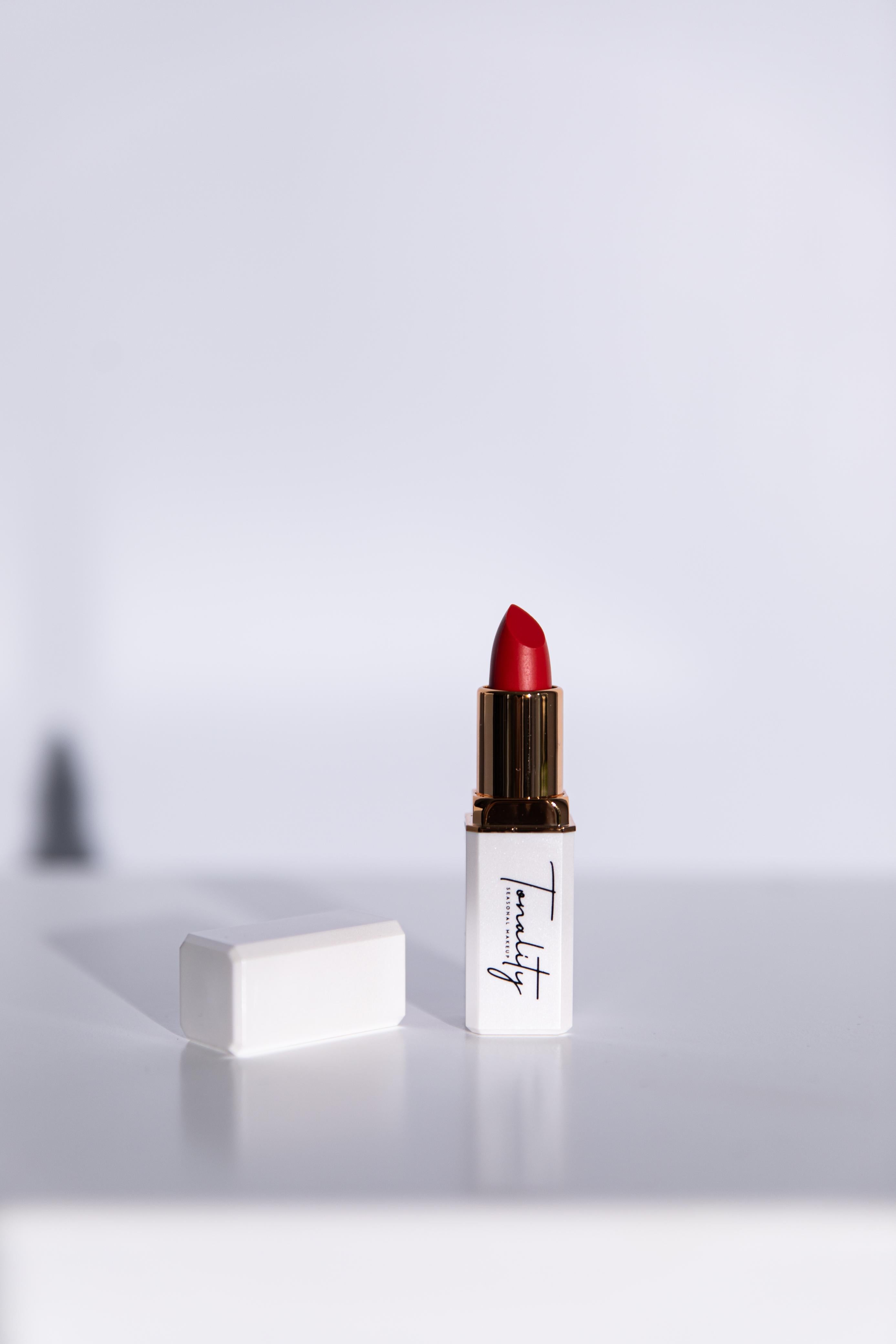 #24 Coral Velvet Blur Lipstick