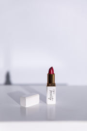 #22 Berry Dream Velvet Blur Lipstick