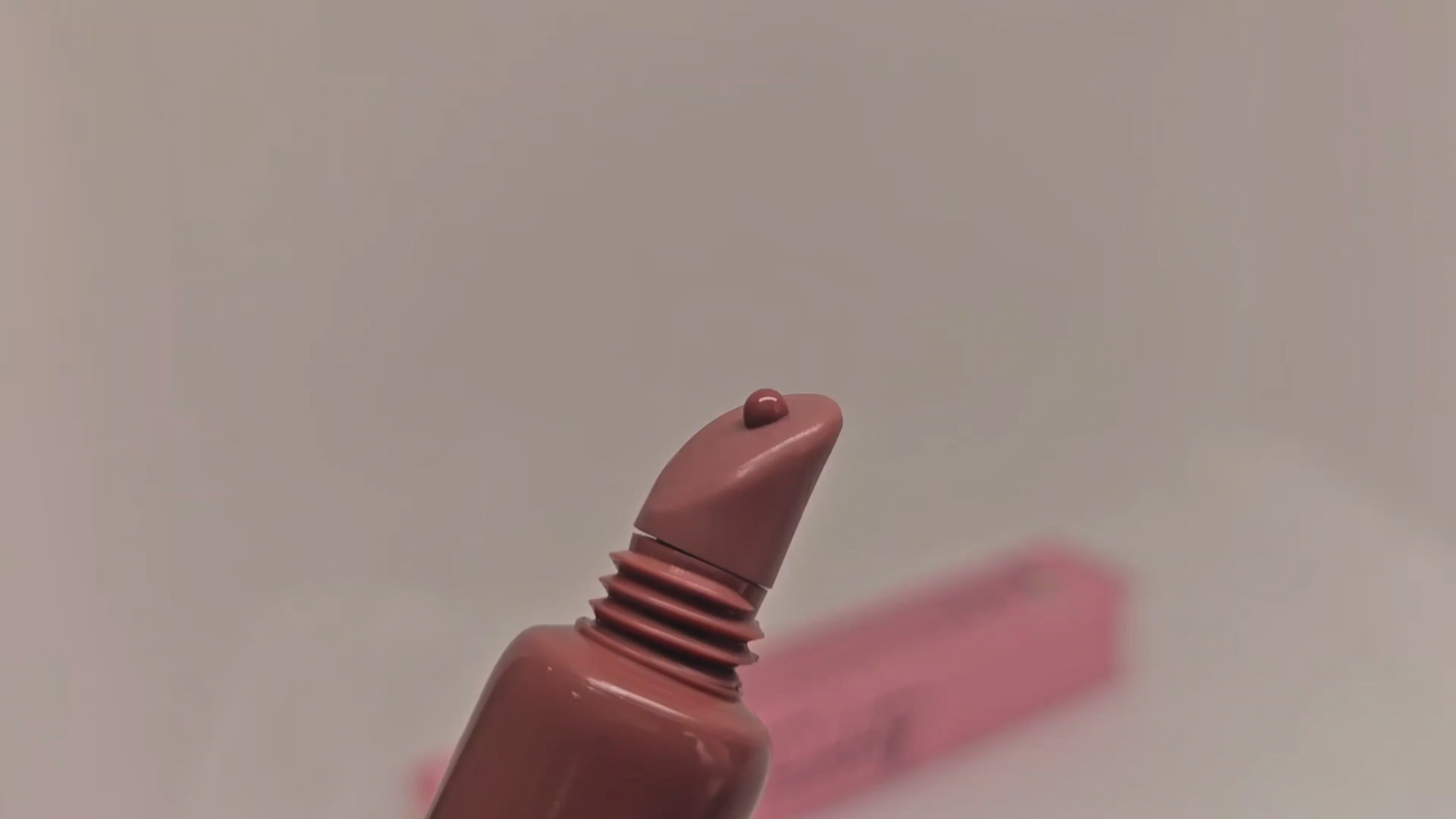 Load video: Caramel Macchiato Gloss Theory