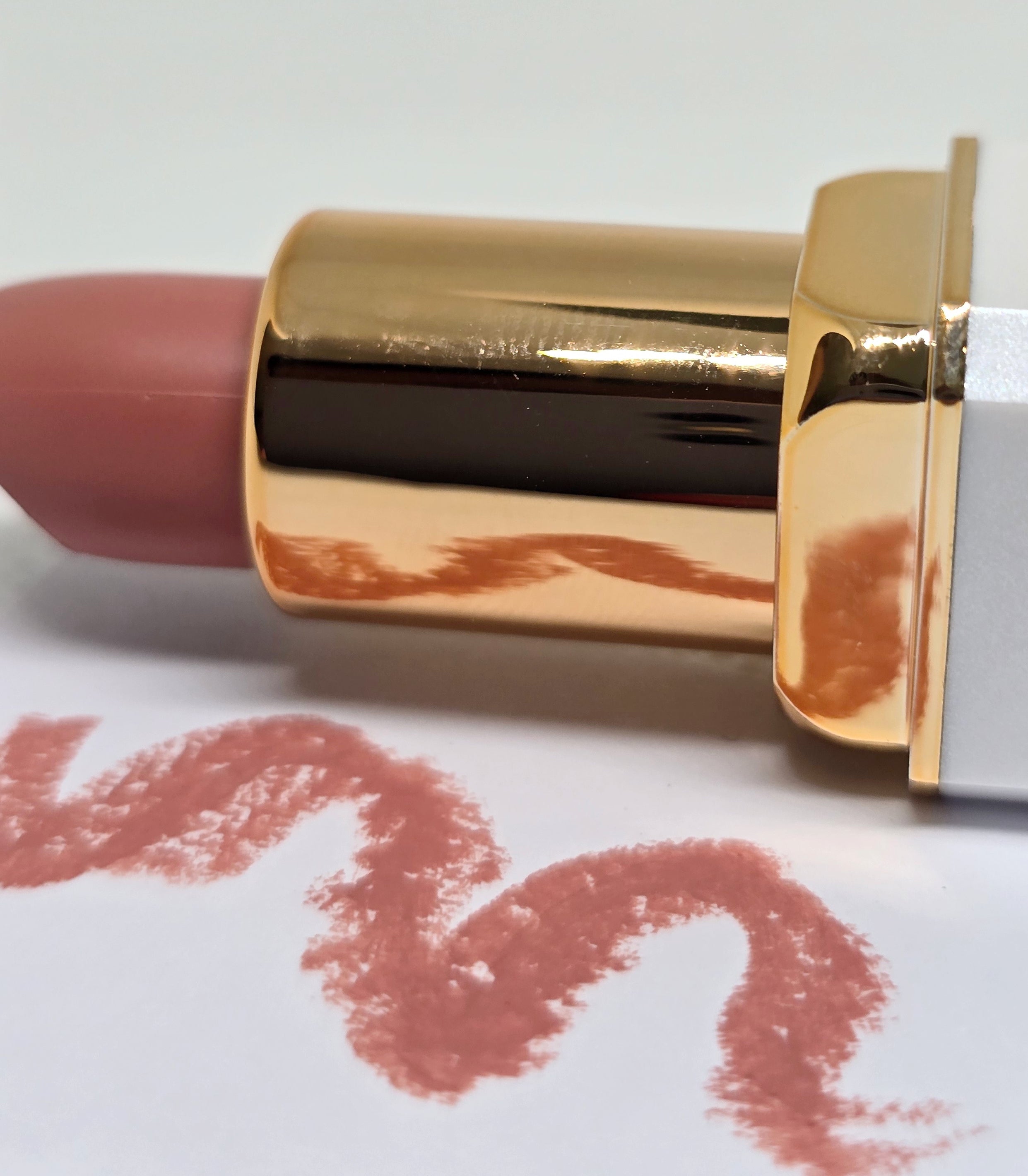 #14 Blush Veil - Velvet Blur Lipstick