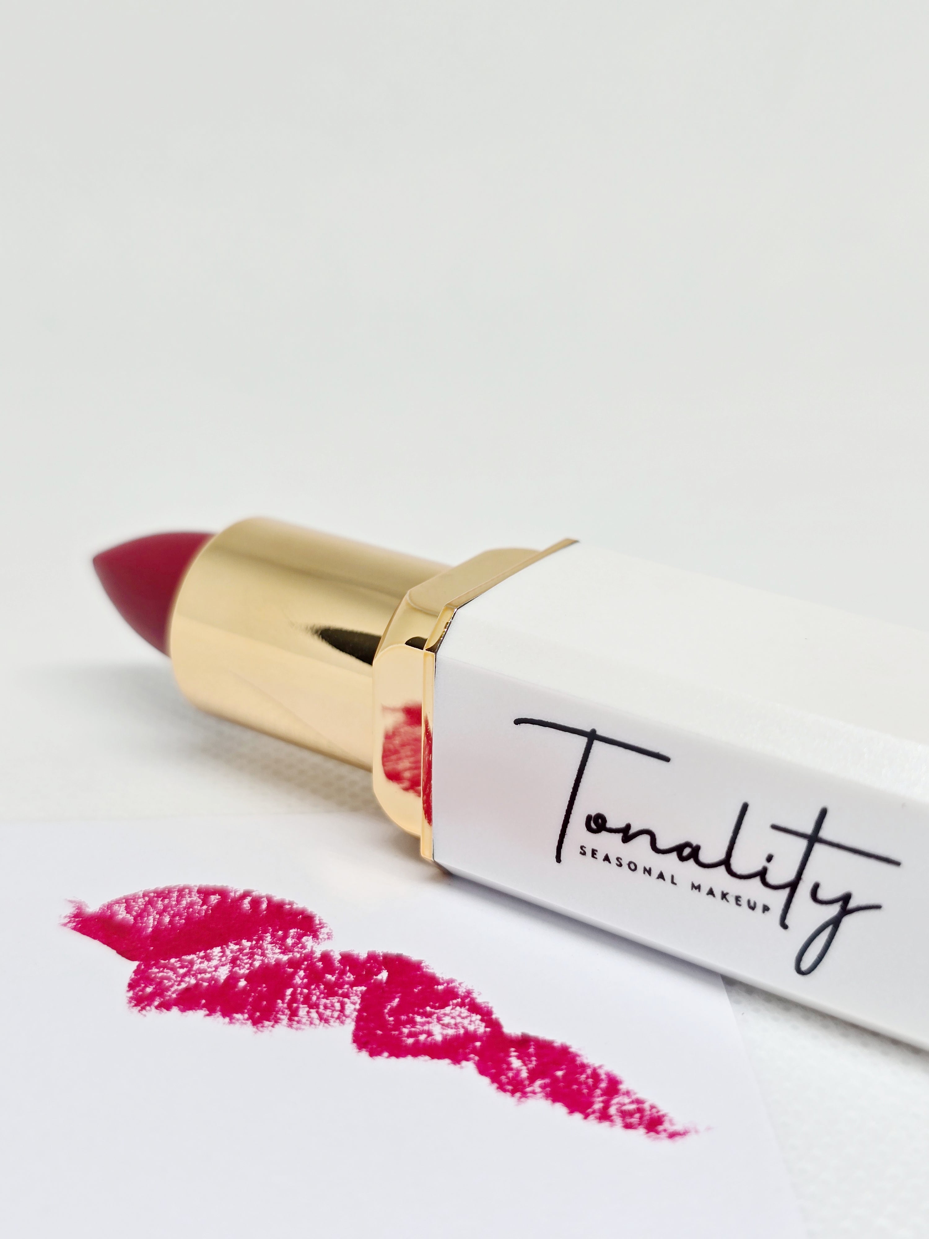 #23 Velvet Rouge - Velvet Blur Lipstick